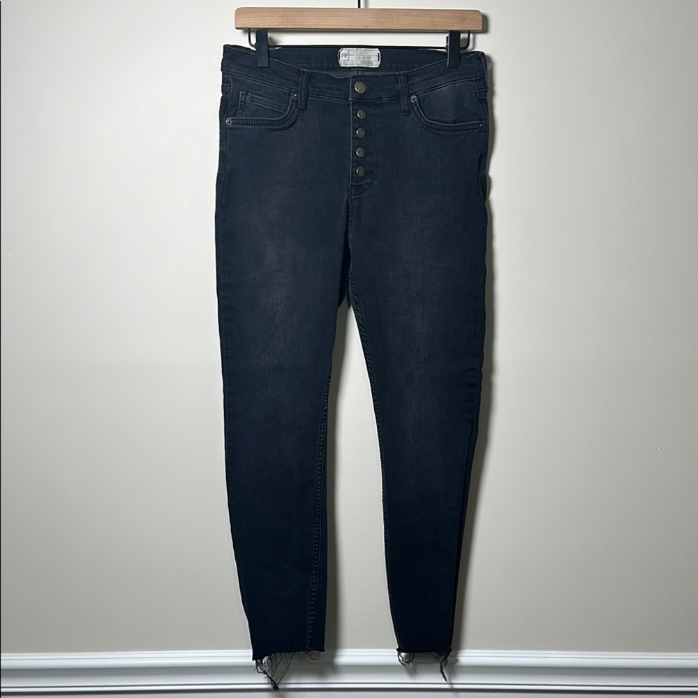 Free People Stylish Black Women's Jeans Size 30R